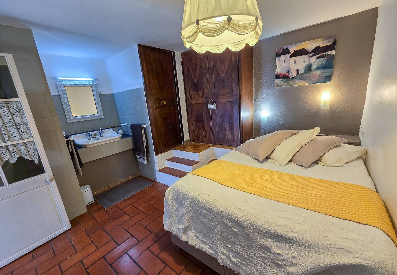 Appartement à La Robine-sur-Galabre - Appartement La Lavande- 2pers-au calme-Digne -les-bains-3étoiles 