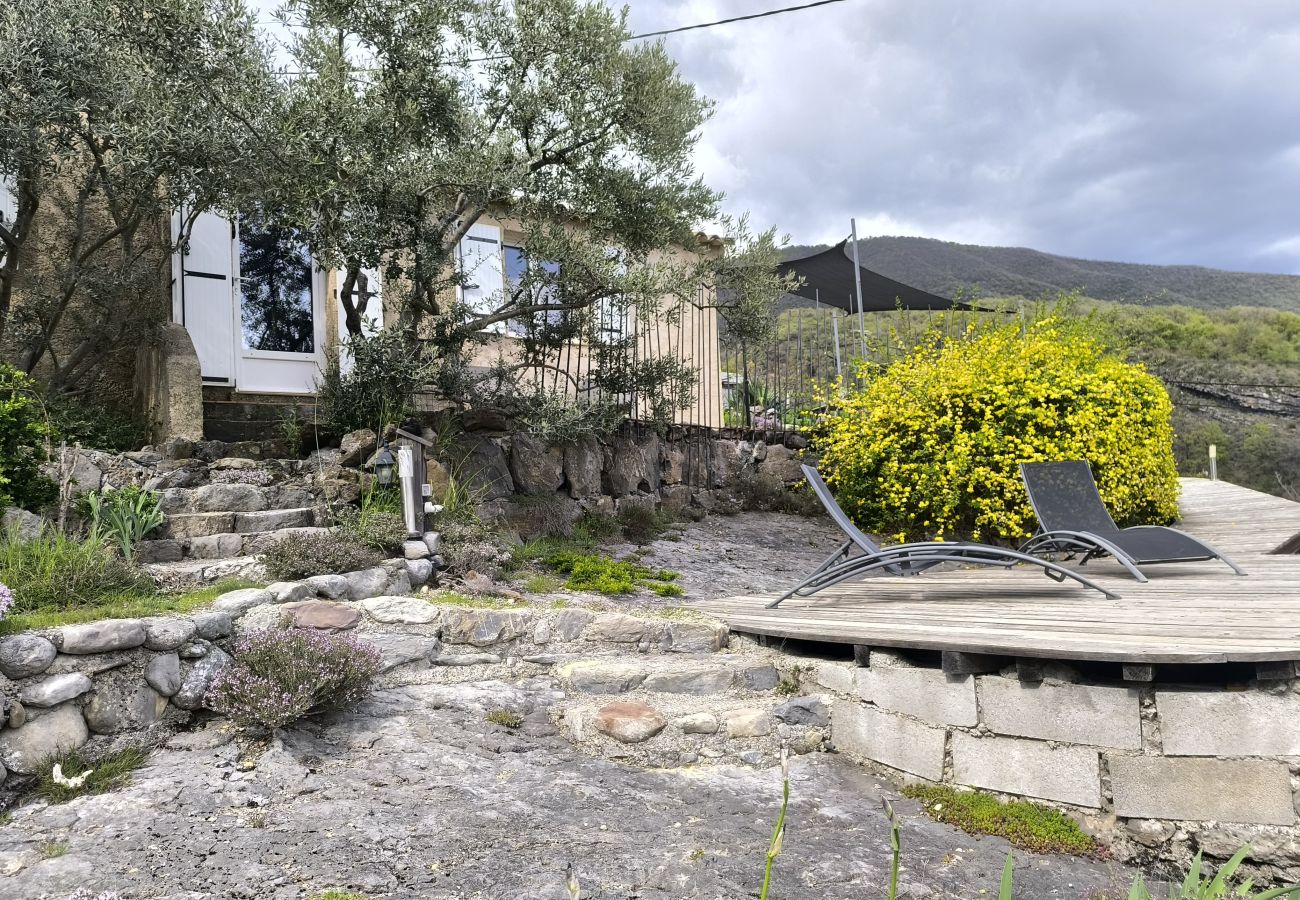 Appartement à La Robine-sur-Galabre - Appartement Le Galabre-4pers- Au calme-Digne-les-bains-3 étoiles