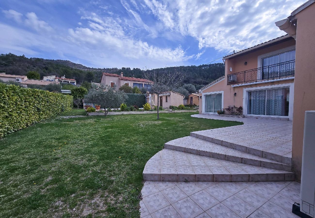 Villa à Volonne - Villa Bastide Volonne 