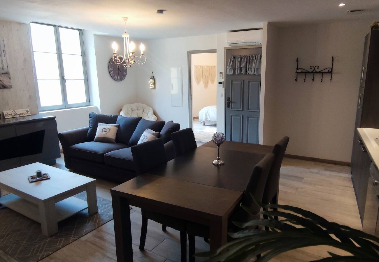 Appartement à Riez - Appartement Le Laurier-4 pers-Lac de sainte croix-3 étoiles 