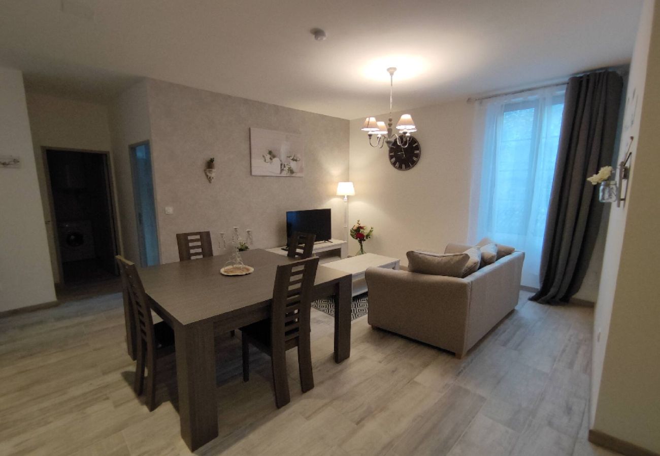 Appartement à Riez - Appartement Le Romarin-4 pers à Riez-3 étoiles 
