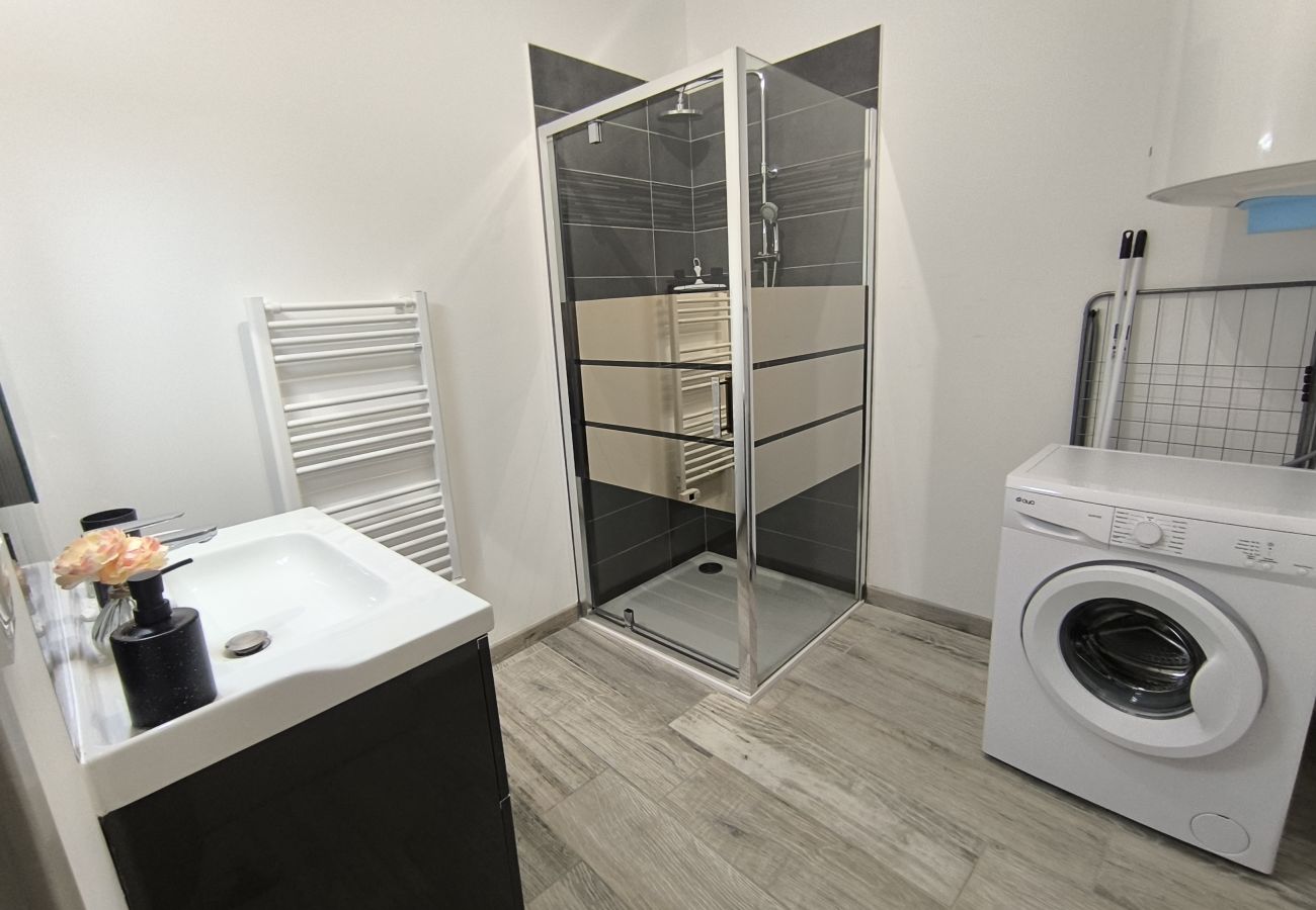 Appartement à Riez - Appartement Le Romarin-4 pers à Riez-3 étoiles 