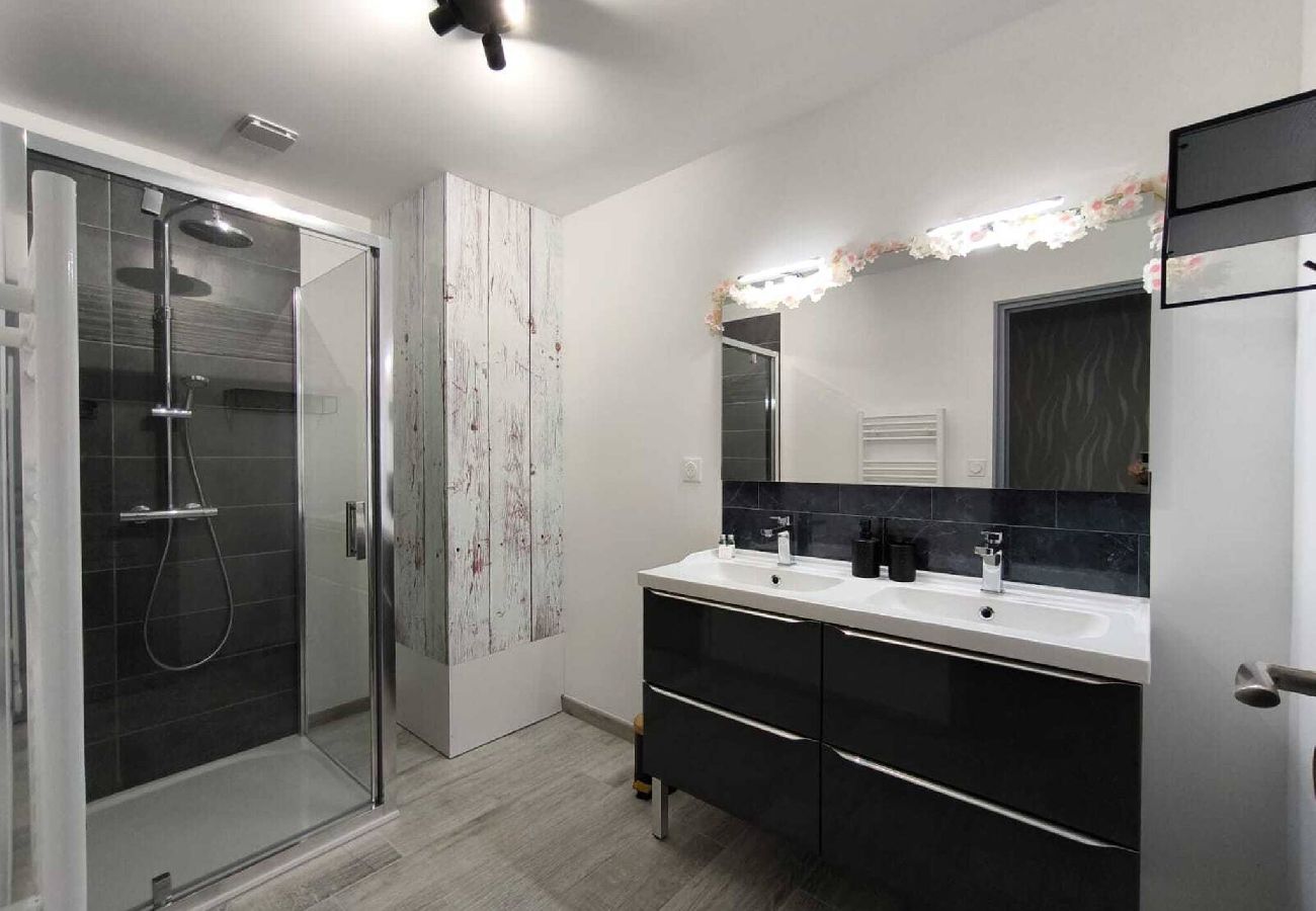 Appartement à Riez - Appartement L'Iris-4 pers-Le cinéma dans le Verdon-3 étoiles 