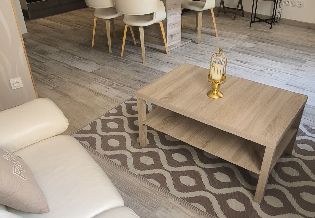 Appartement à Riez - Appartement L'Iris-4 pers-Le cinéma dans le Verdon-3 étoiles 