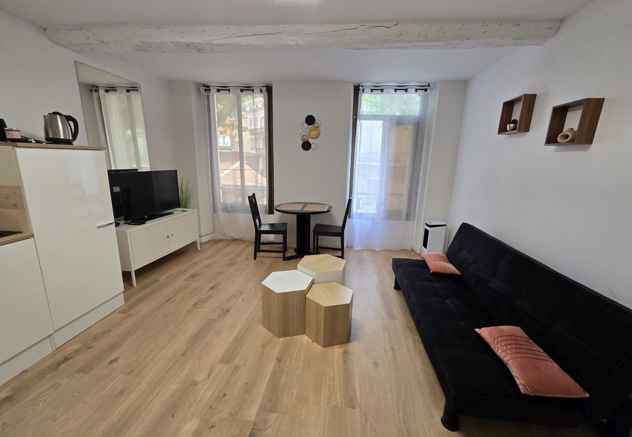 Appartement à Digne-les-Bains - Appartement T2 tout équipé 