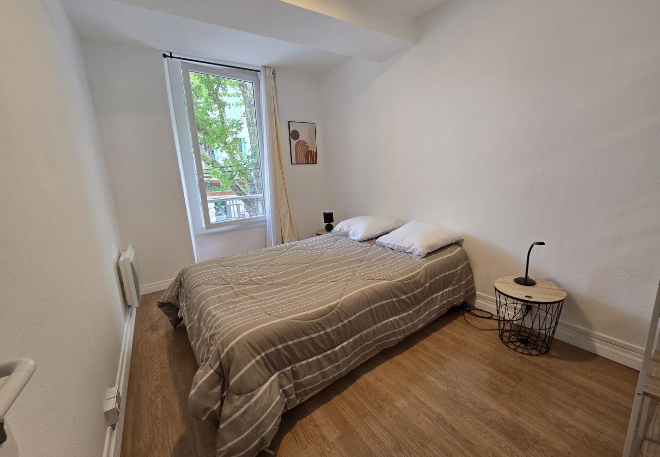 Appartement à Digne-les-Bains - Appartement T2 tout équipé 