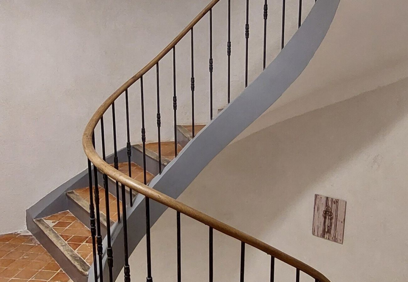 Studio à Riez - Appartement le Mansardé-Le charme sous les toits-3 étoiles