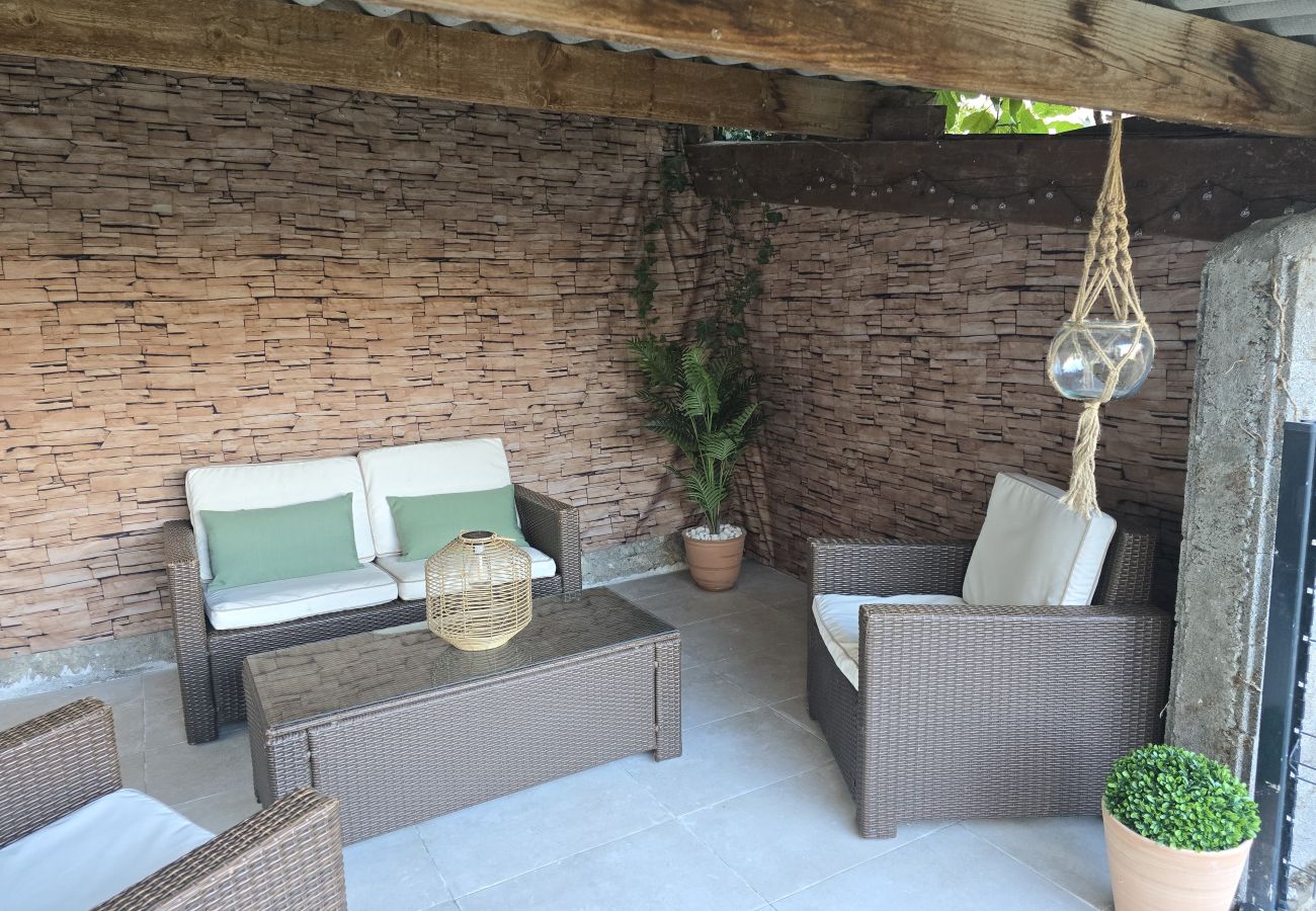 Maison mitoyenne à Château-Arnoux-Saint-Auban - La jaliniere Maison 4+2 pers