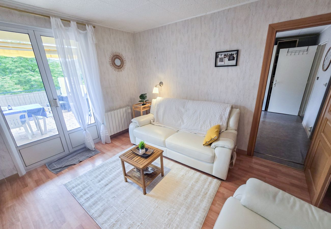 Appartement à Gréoux-les-Bains - Appartement Fontaine - 2 pers - clim - ascenseur - terrasse - parking