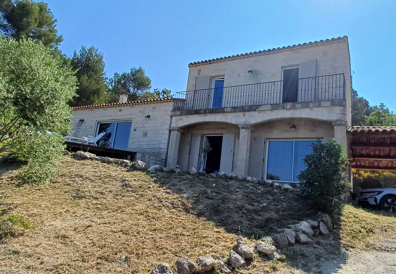 Villa à Lincel - La colline sous les étoiles