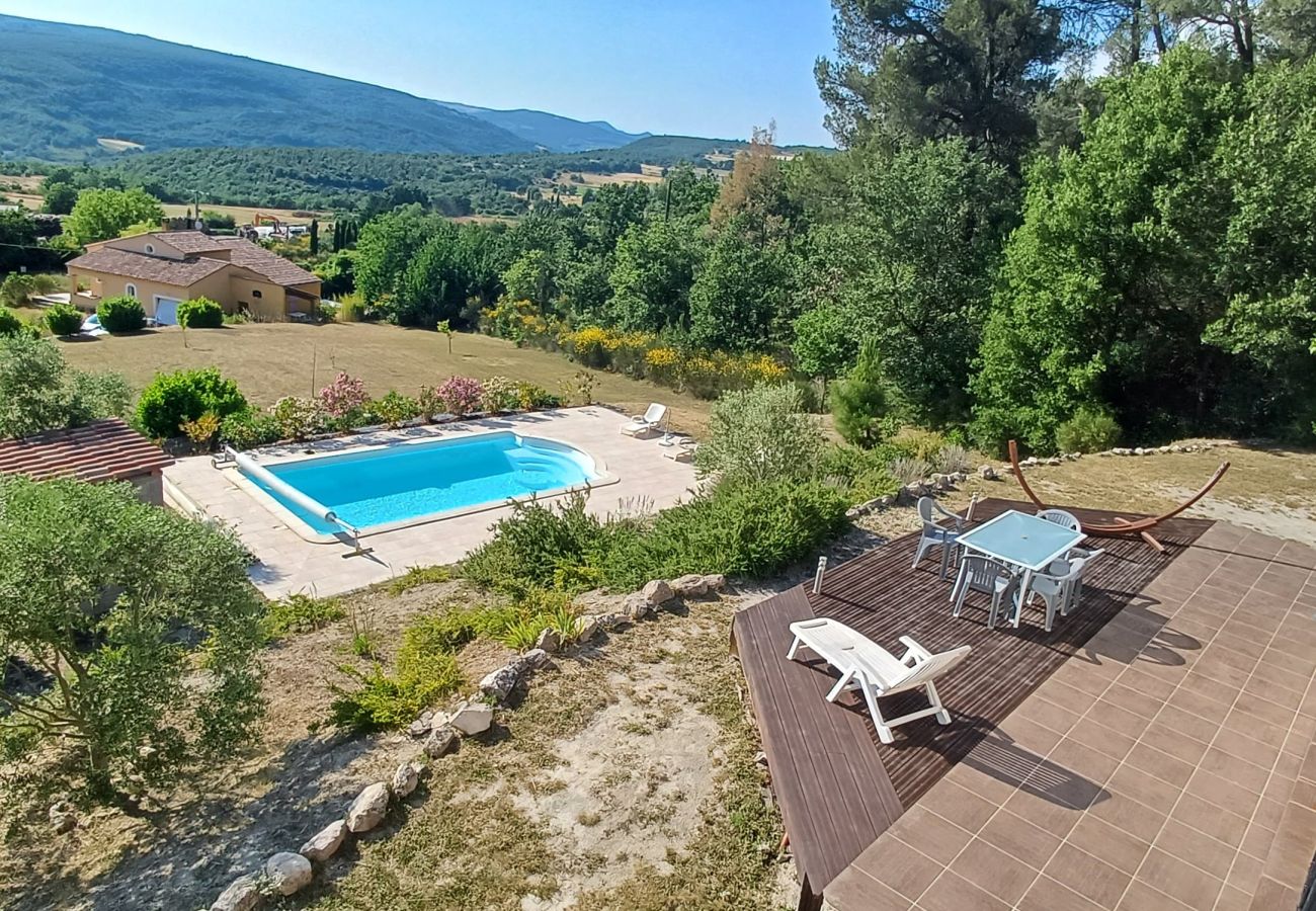 Villa à Lincel - La colline sous les étoiles
