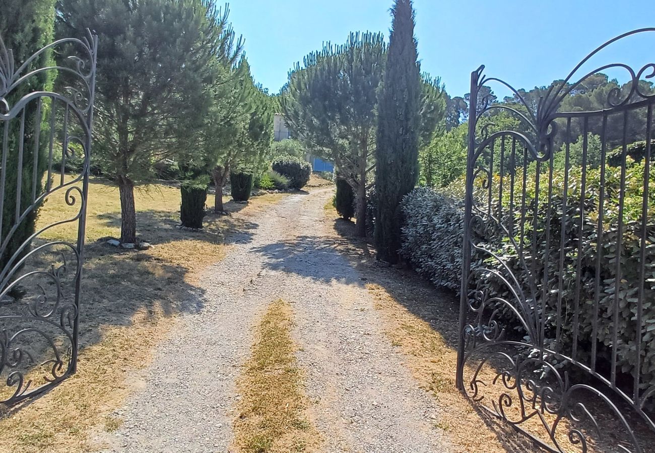Villa à Lincel - La colline sous les étoiles