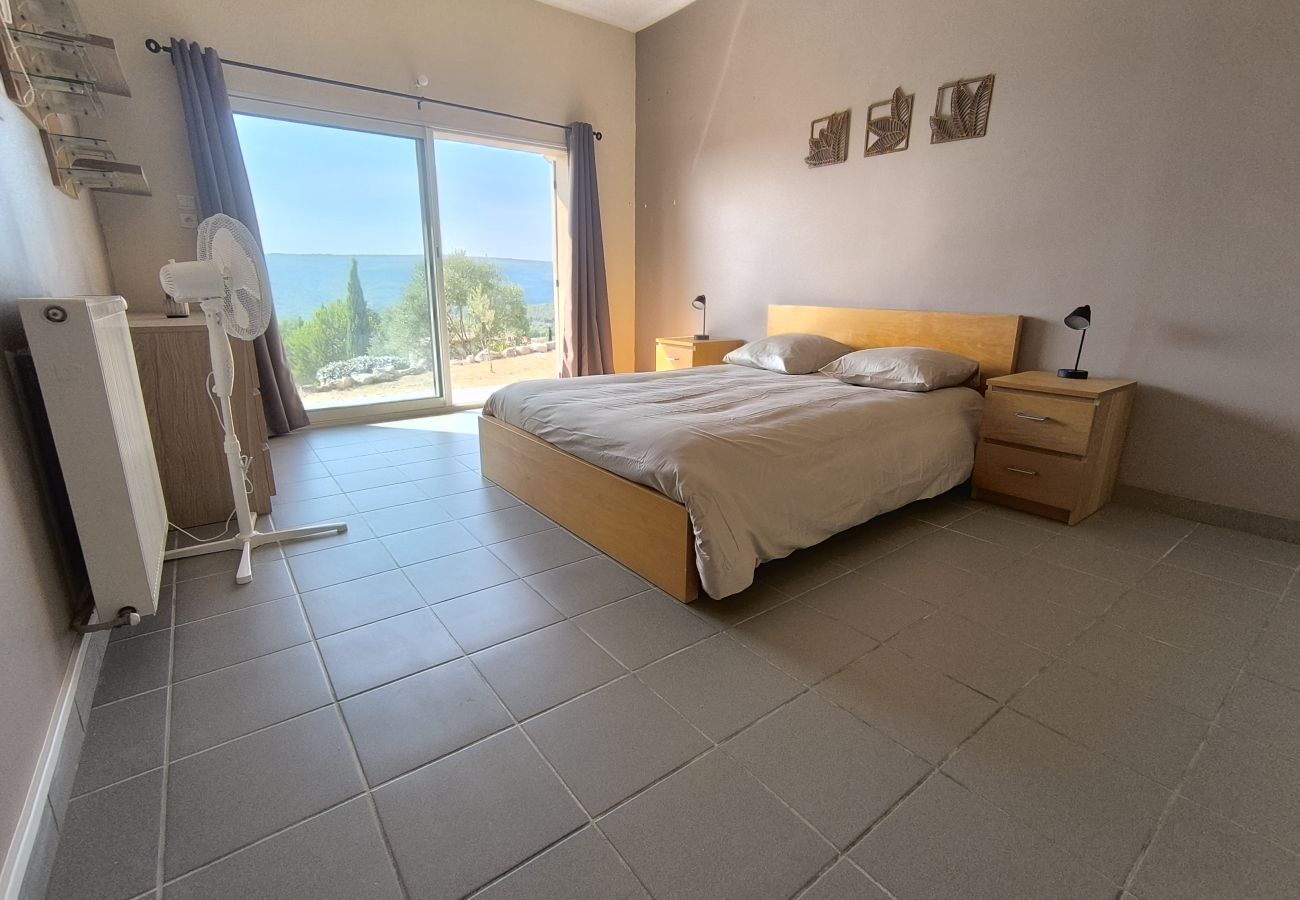 Villa à Lincel - La colline sous les étoiles