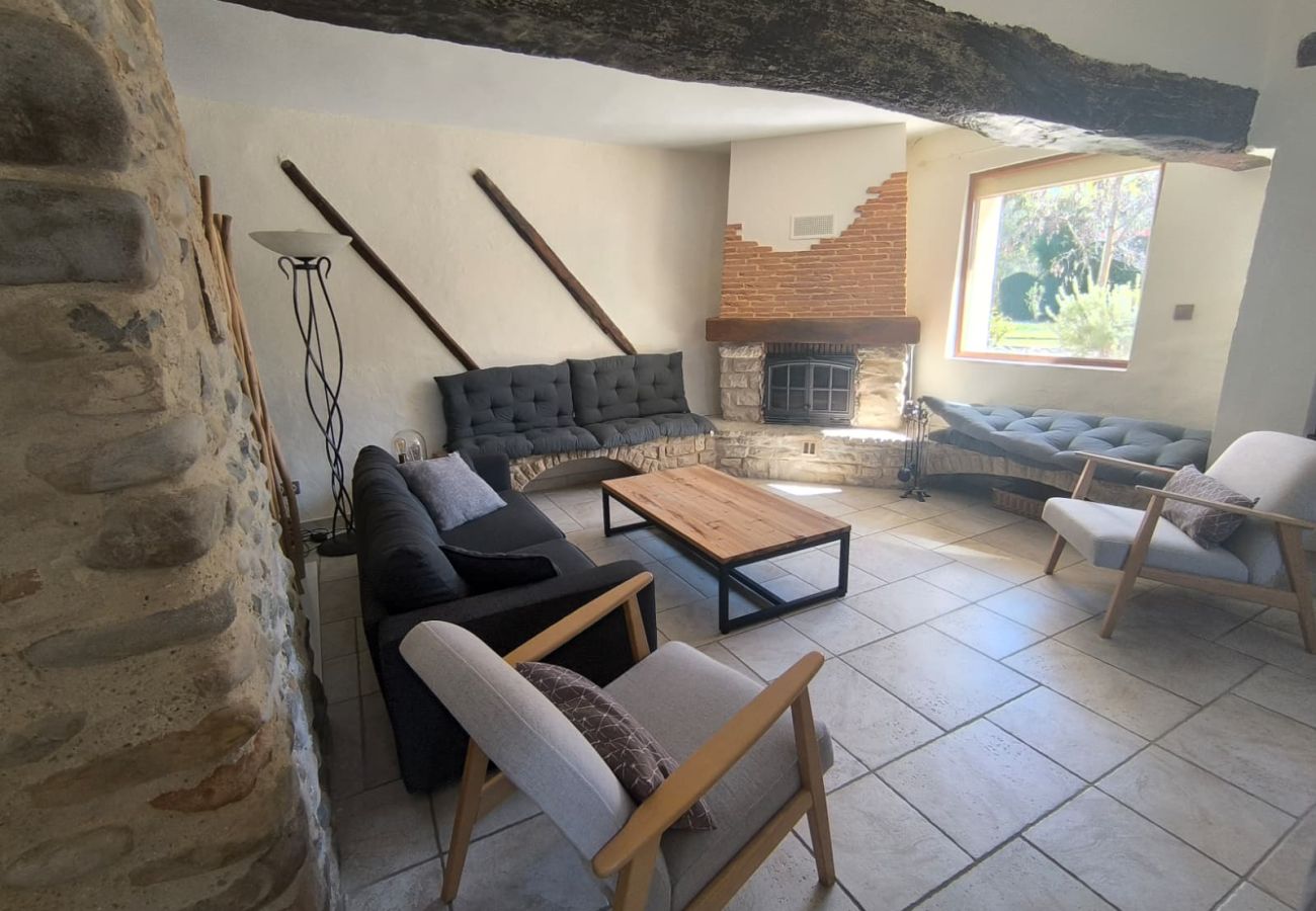 Maison à Oraison - Lou Parpaioun - villa provençale - piscine - 8 p