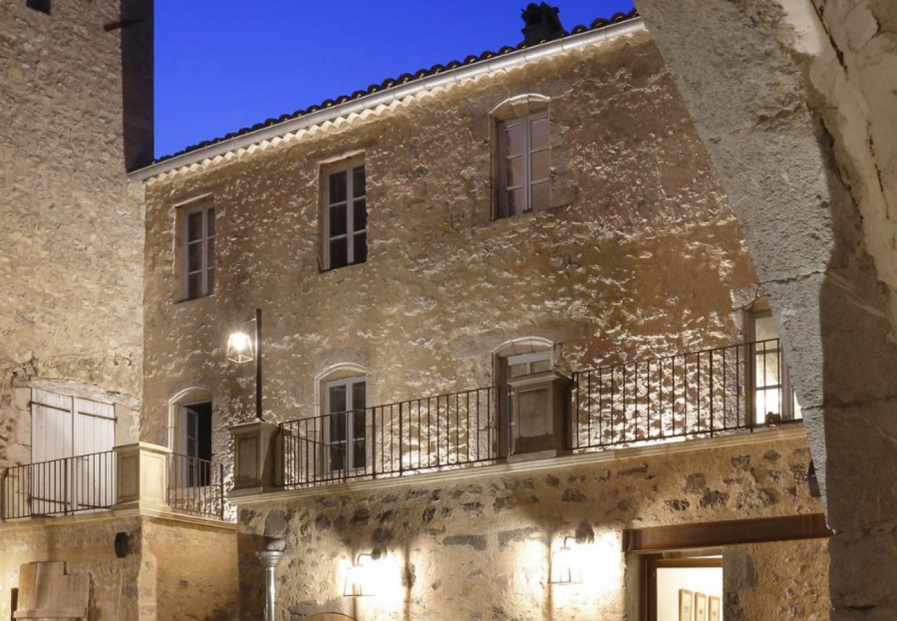 Domaine à Montfroc - Le château de Montfroc