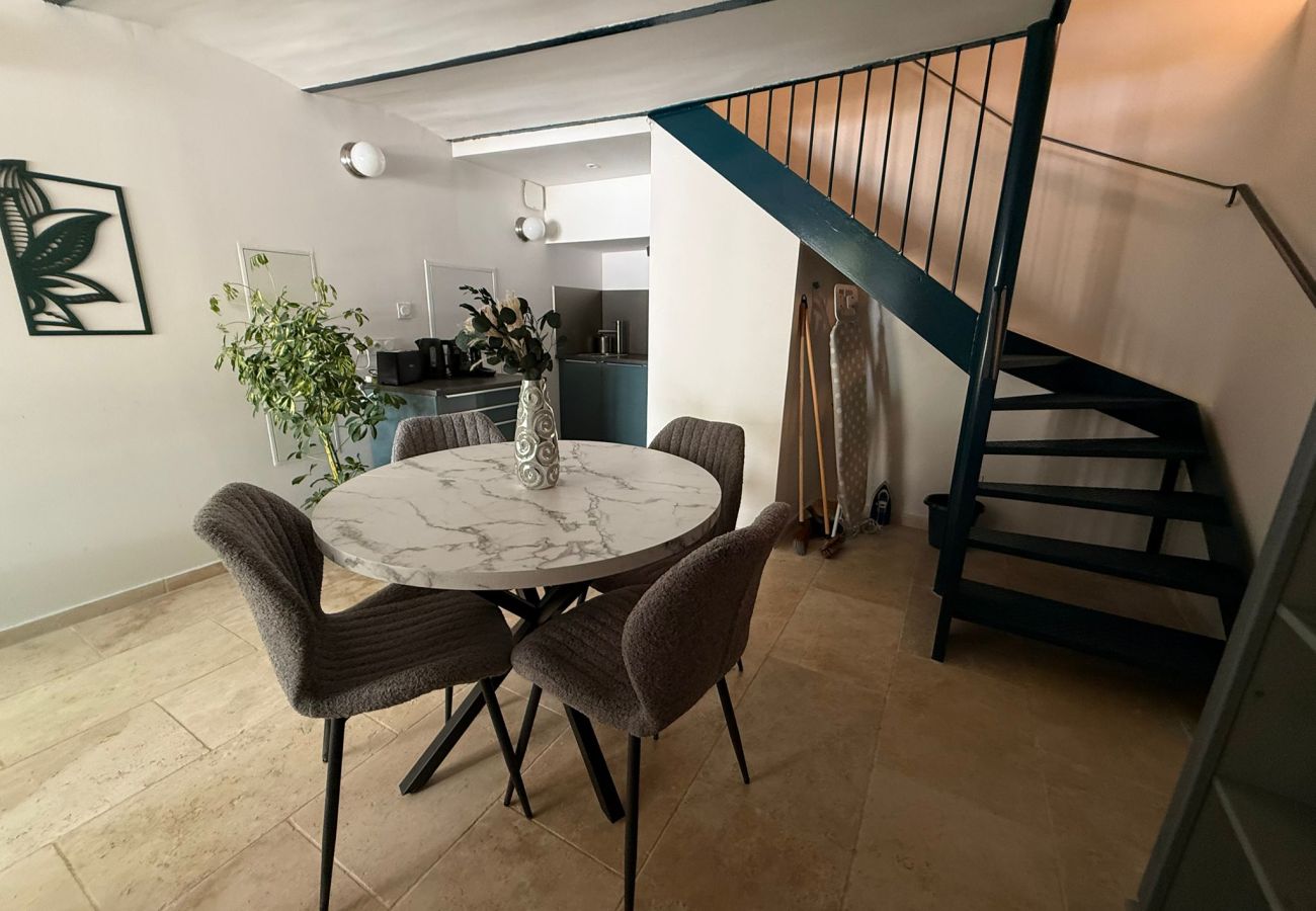 Appartement à Montfroc - Le Nid du Château - gite du château - 2p