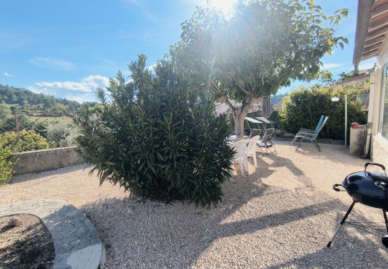 Maison à Roumoules - L'OLivier de Romolea 4personnes/jardin classée 3 étoiles