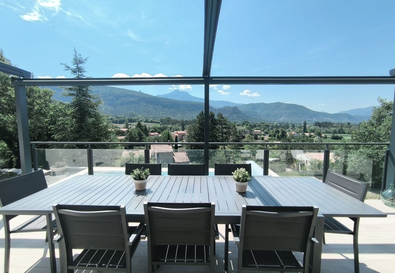 Villa à Le Brusquet - L'Ecrin du Brusquet 8personnes piscine chauffée