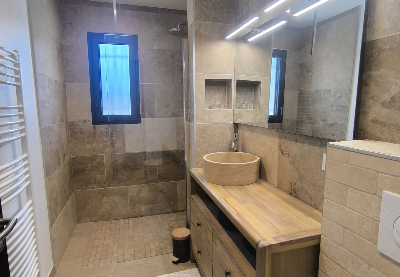 Villa à Le Brusquet - L'Ecrin du Brusquet 8personnes piscine chauffée