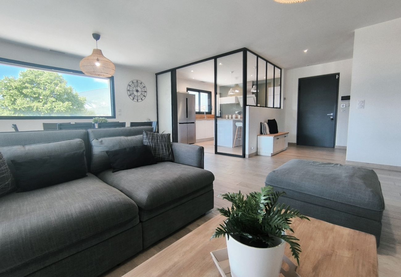 Villa à Le Brusquet - L'Ecrin du Brusquet 8personnes piscine chauffée