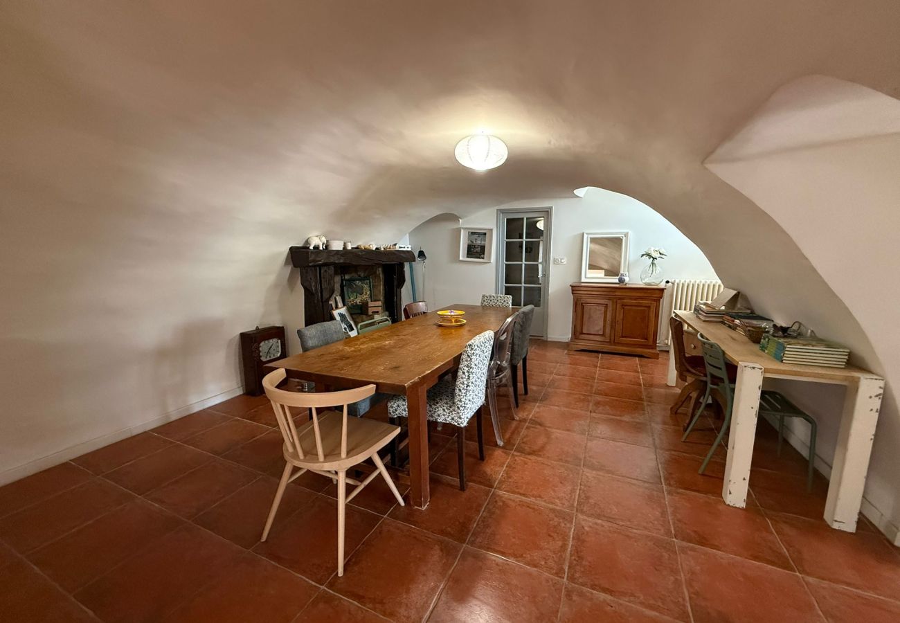 Maison à Les Mées - Le Balcon des Pourcelles 12personnes /terrasses