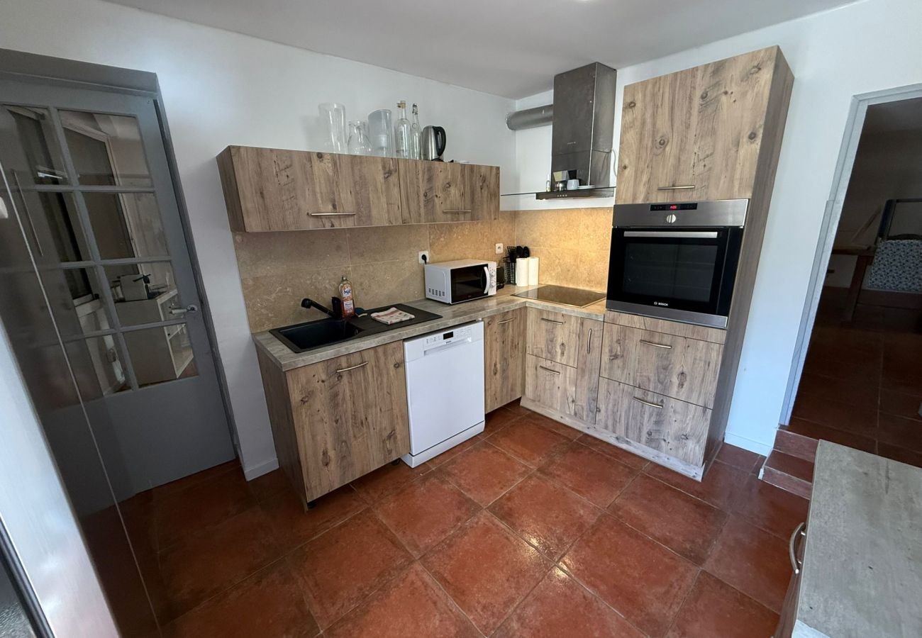 Maison à Les Mées - Le Balcon des Pourcelles 12personnes /terrasses