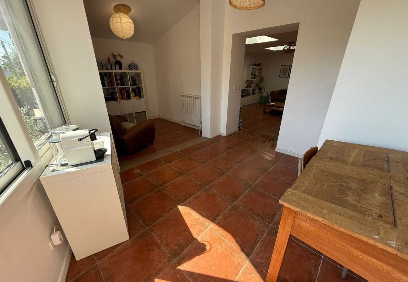 Maison à Les Mées - Le Balcon des Pourcelles 12personnes /terrasses