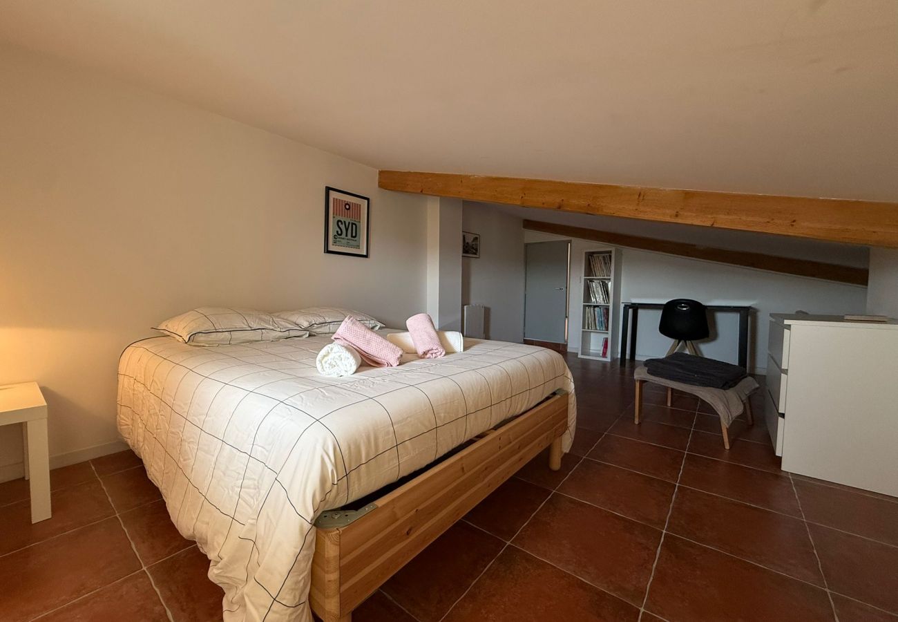 Maison à Les Mées - Le Balcon des Pourcelles 12personnes /terrasses