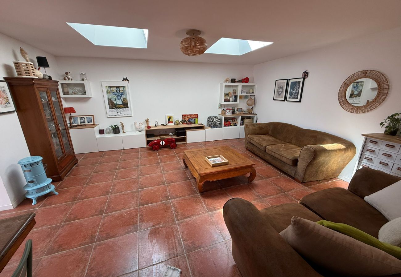 Maison à Les Mées - Le Balcon des Pourcelles 12personnes /terrasses