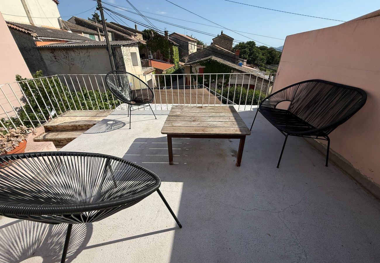 Maison à Les Mées - Le Balcon des Pourcelles 12personnes /terrasses