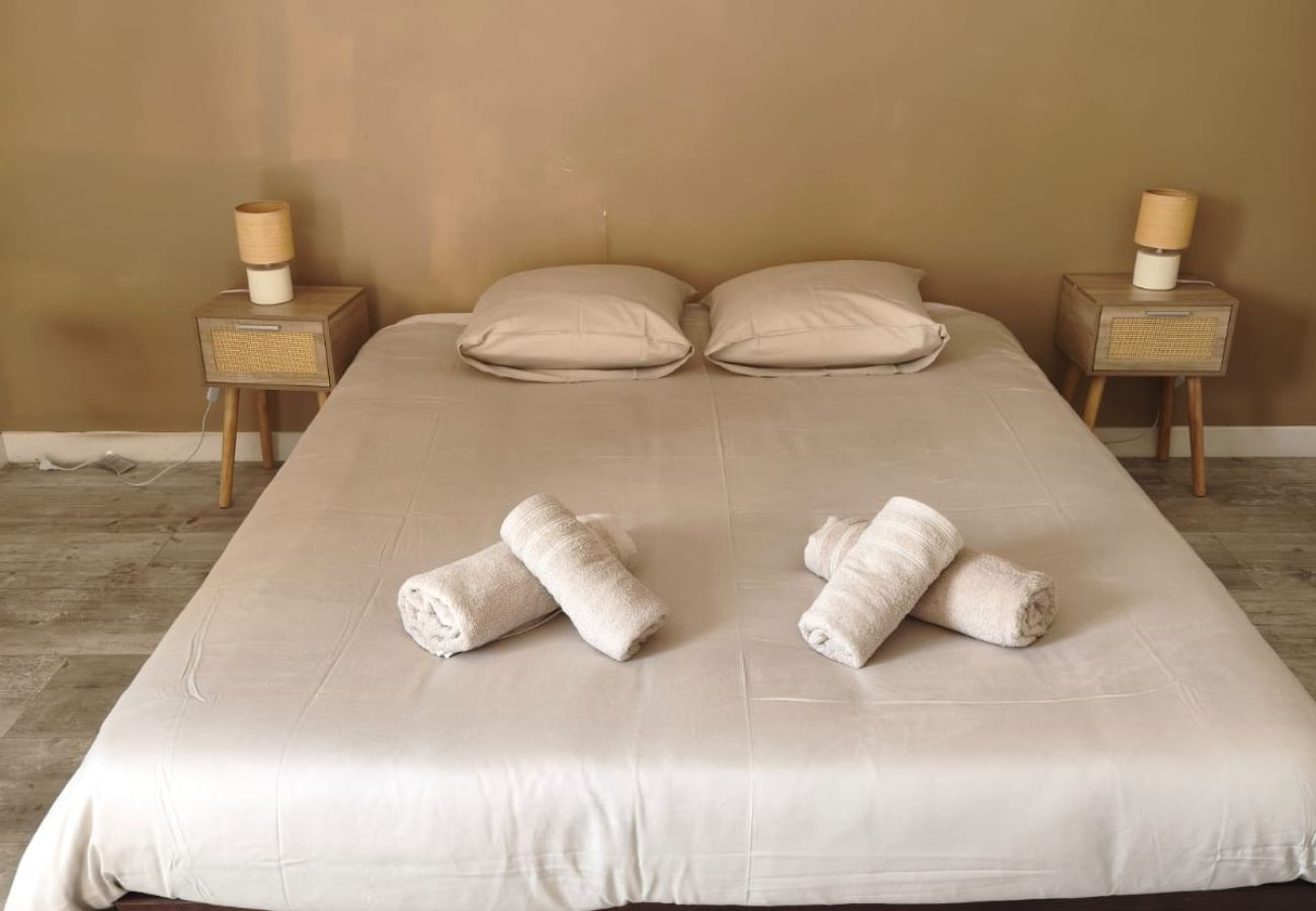 Appartement à Château-Arnoux-Saint-Auban - ecrin du lac